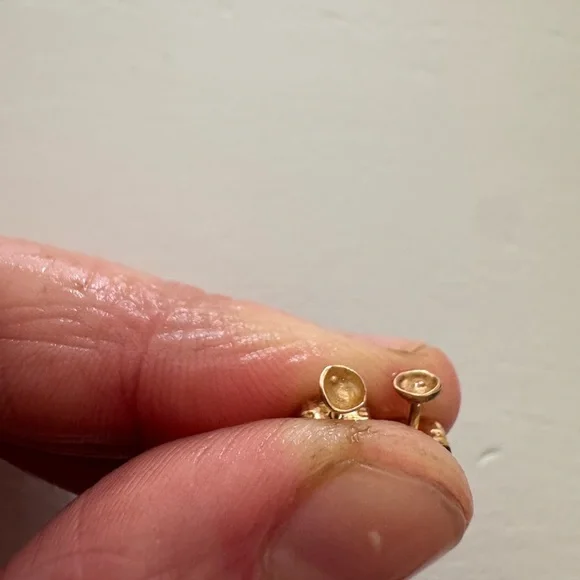 Wwake Wisp Collection Bowl Earrings (small) - Picture 5 of 13